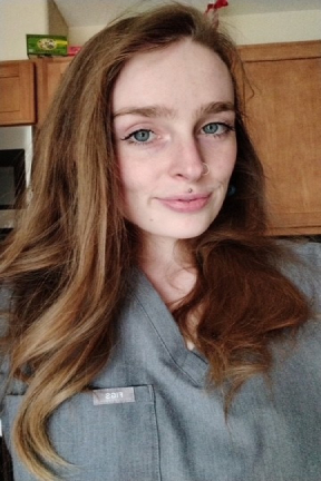 Adia - Dental Assistant